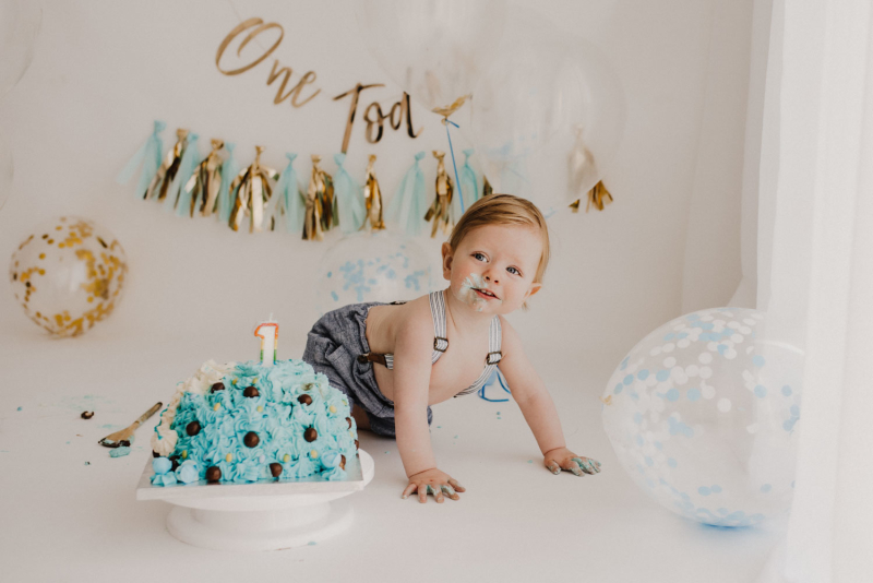 Oran – smash cake photo session