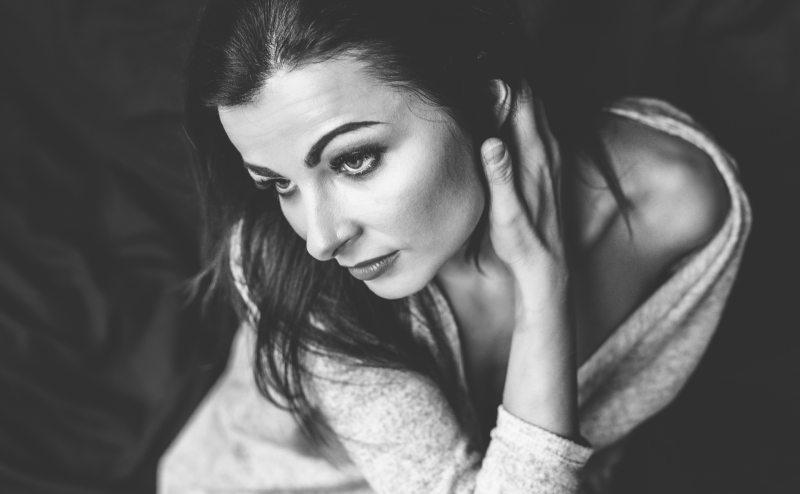 Beautiful Ewa and her sensual photo session , hen party