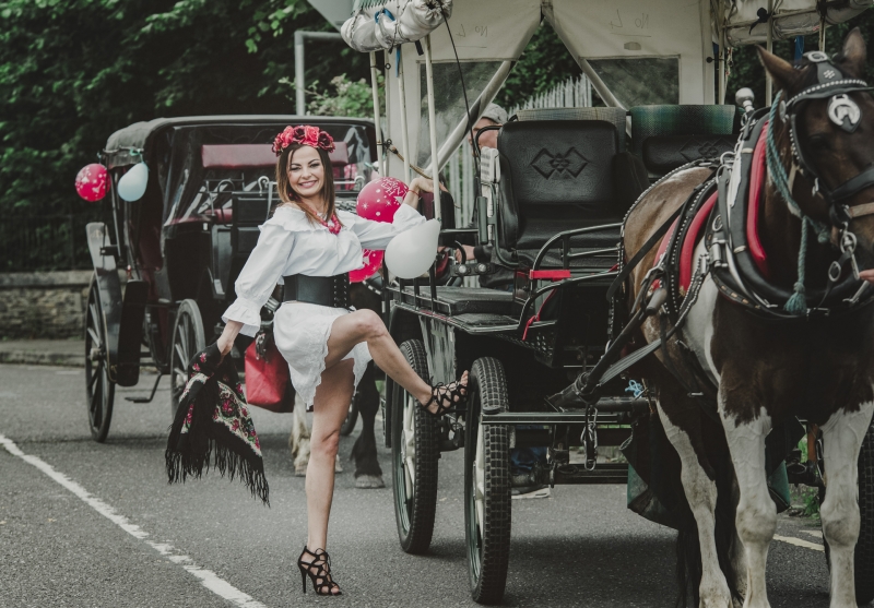 Beautiful Ewa and her sensual photo session , hen party