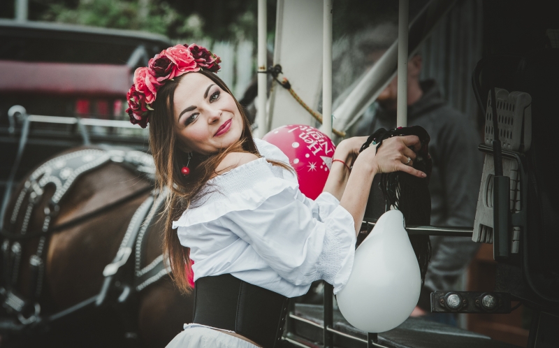 Beautiful Ewa and her sensual photo session , hen party