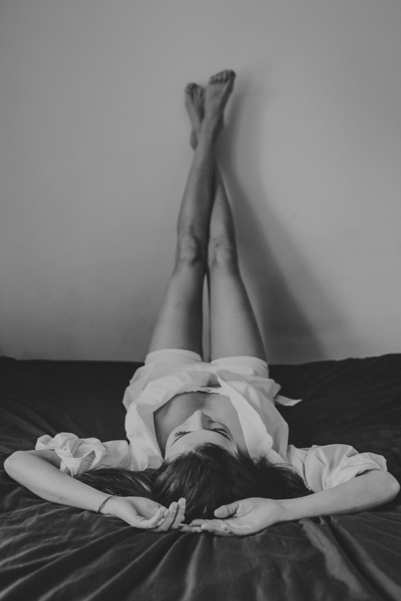 Beautiful Ewa and her sensual photo session , hen party