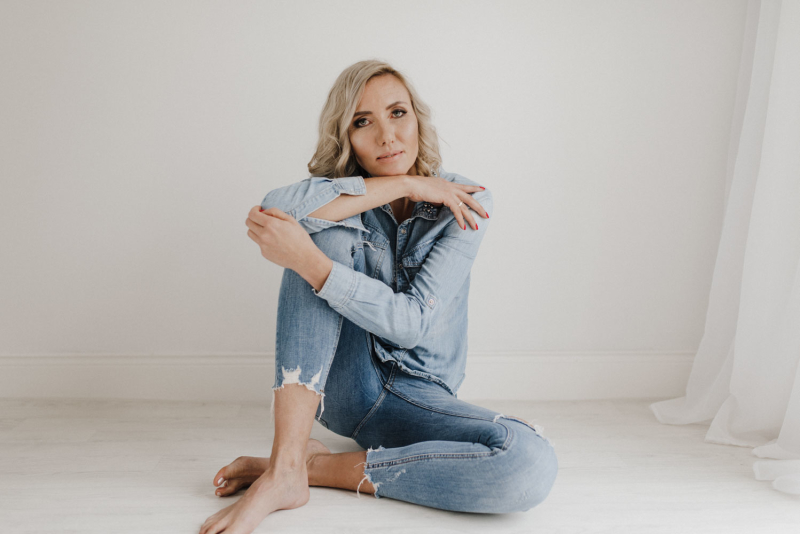 R. something sensual